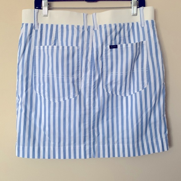 Lee women’s shorts skort 🩳 - Picture 3 of 5